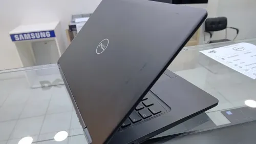 LAPTOP DELL LATITUDE 5490 i5-8350U / RAM 8GB / 256GB SSD / ECRAN 14" FHD