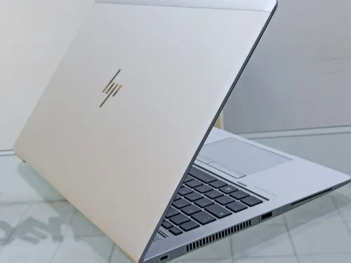 HP ELITEBOOK 850 G5 i5-7300U 2.70GHZ / RAM 08GB / 256GB / INTEL HD GRAPHICS