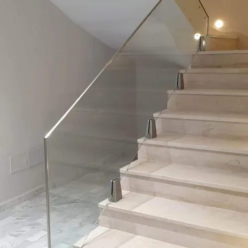 cabine douche garde-corps 