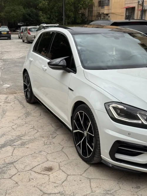 Volkswagen Golf 7 2018 R-Line
