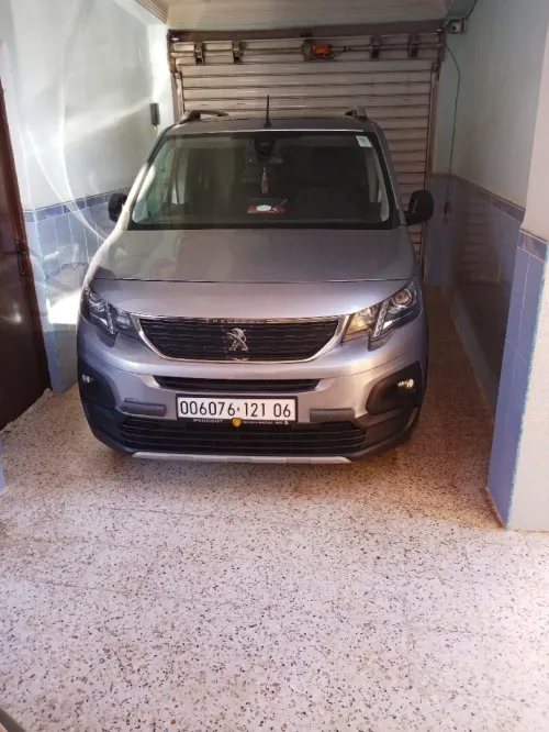 Peugeot Rifter 2021 
