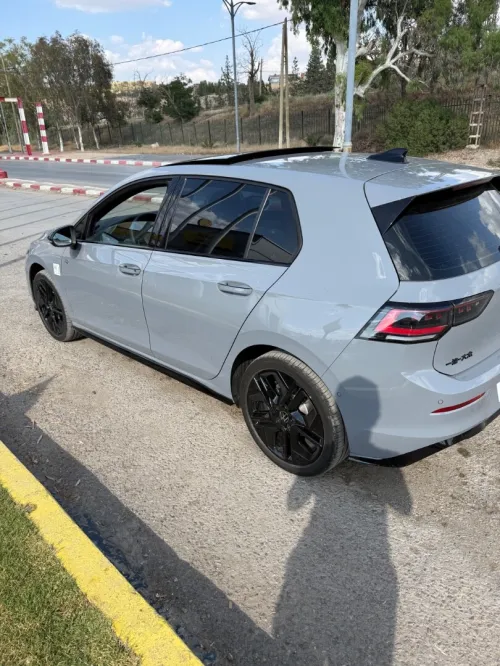 Volkswagen Gollf 8,5 2025 R line