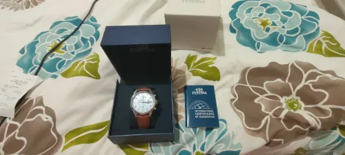 Montre Festina d'origine