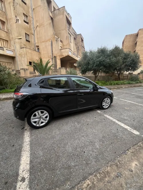 Renault Clio 5  2024 Évolution