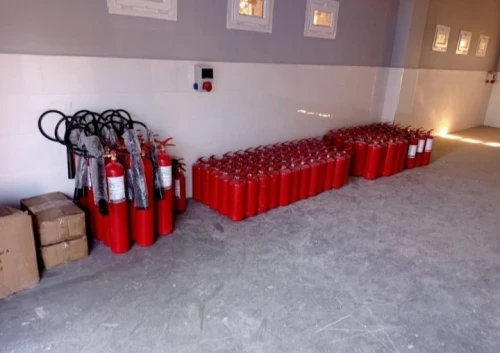 venté et Recharge tout le type extincteur fara protection 