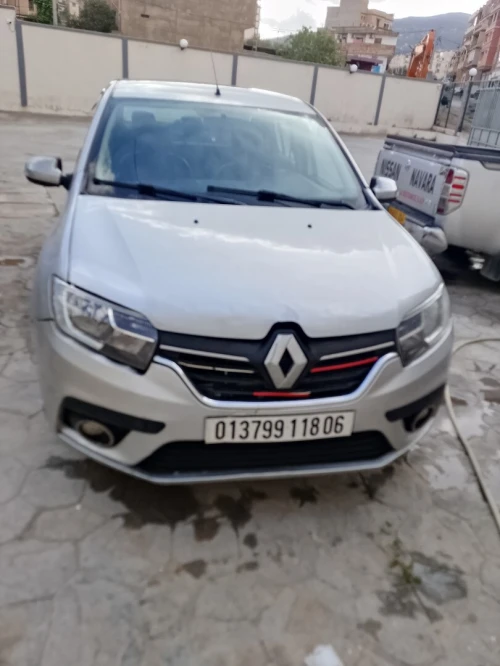 Renault Symbol 2018 Collection