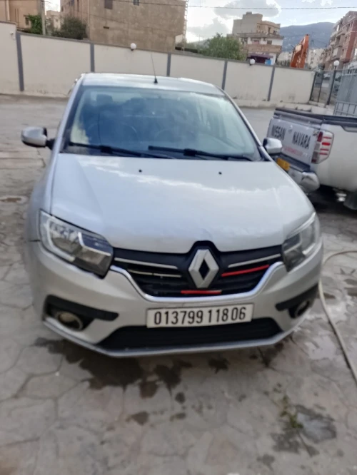 Renault Symbol 2018 Collection