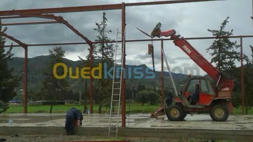 Charpente métallique + préfabriqués