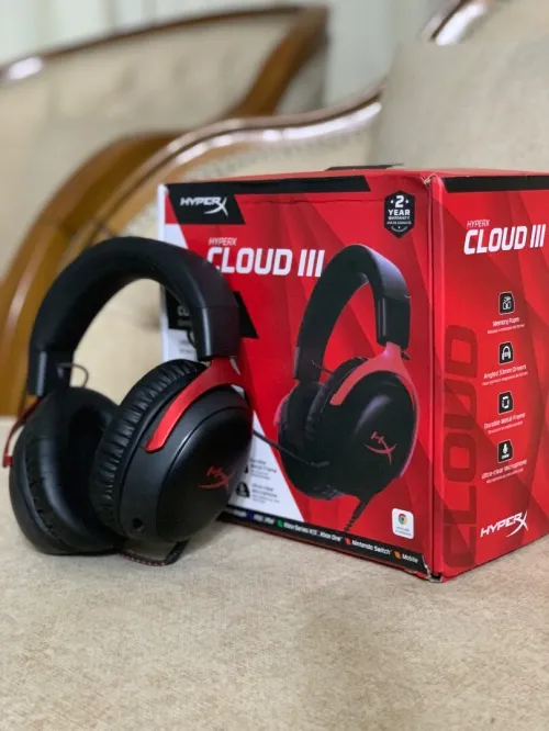 Casque hyper x cloud 3 avec sa boite
