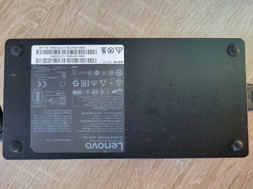Lenovo legion pro 7/ i9- 13900 HX / RTX 4070 / 240 HZ