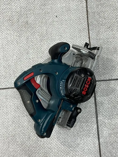 Scie circulaire bosch 18v solo