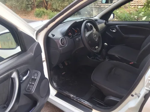Dacia Duster 2014 FaceLift Lauréate