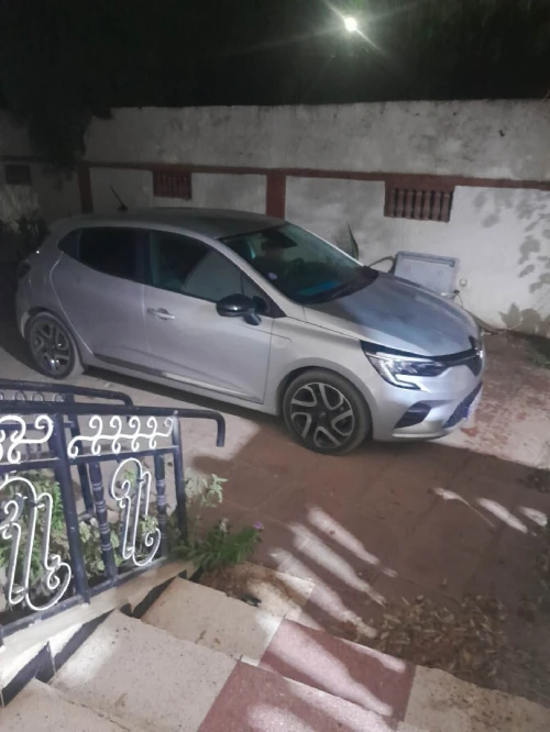 Renault CLIO 5 2022 hybrid