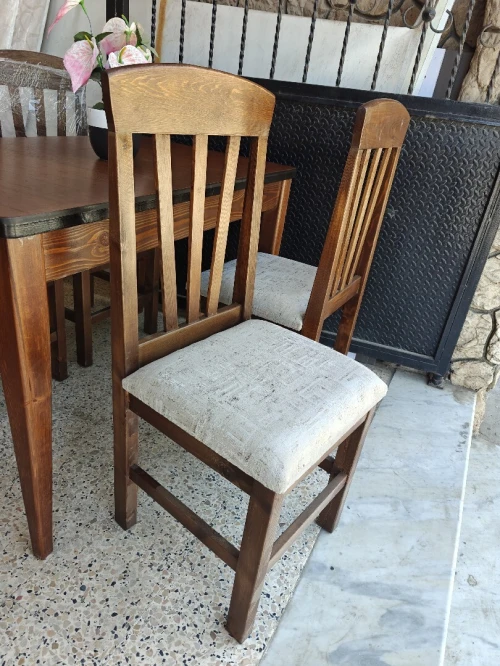 Table cuisine 4 et 6 chaise