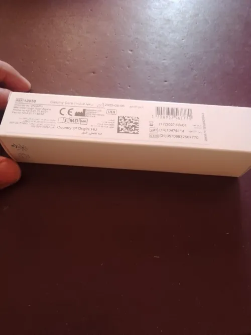 Poche et support colostomie