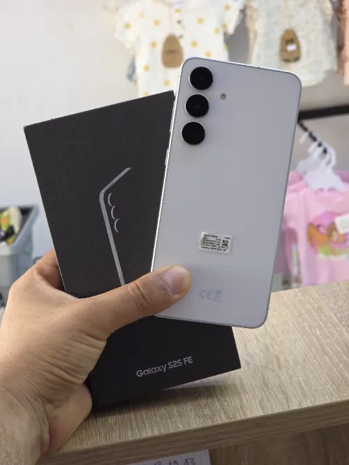 Samsung Galaxy s25 fe