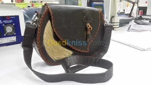 pochette artisanale