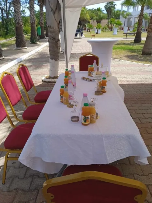 Serveur salle des fêtes o bien hôtellerie 