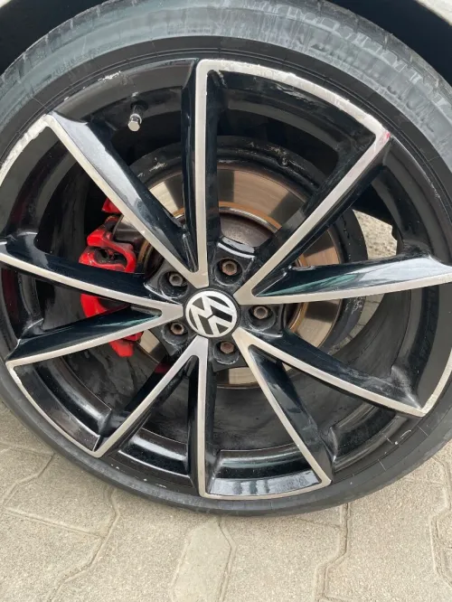 Volkswagen Golf 6 2012 R20