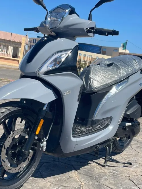 Sym St 200 2025
