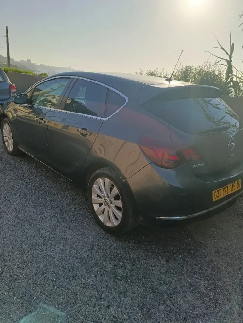 Opel Astra 2015 Astra
