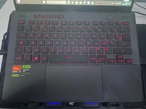 Asus rog zephyrus g14 ryzen 9 rtx 4060 8 gb 32 gb ram ddr5 anime matrix editon  + havit cooling pad 