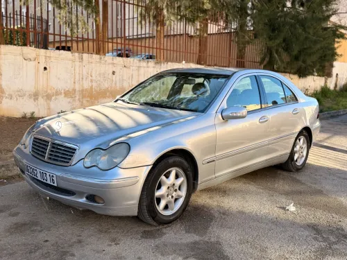 Mercedes Classe C 2003 W203