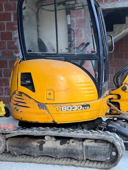 Mini pelle Jcb 2014