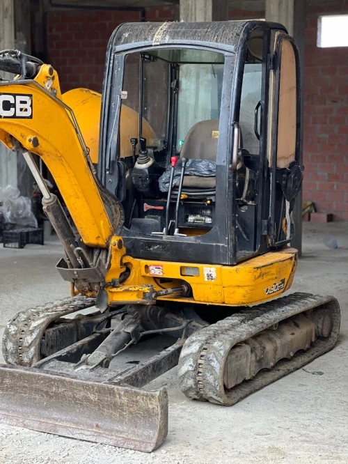 Mini pelle Jcb 2014