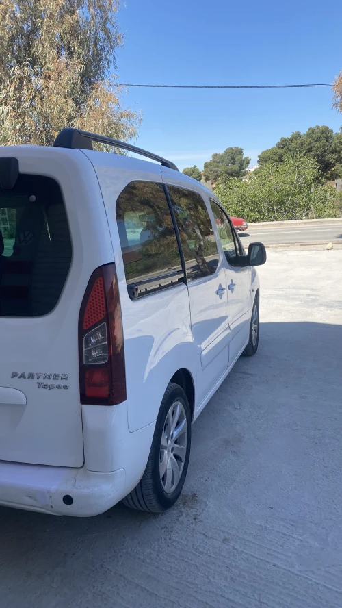 Peugeot Partner 2018 Tepee Allure 