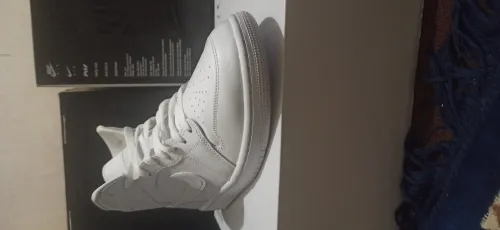 Air Jordan 1 