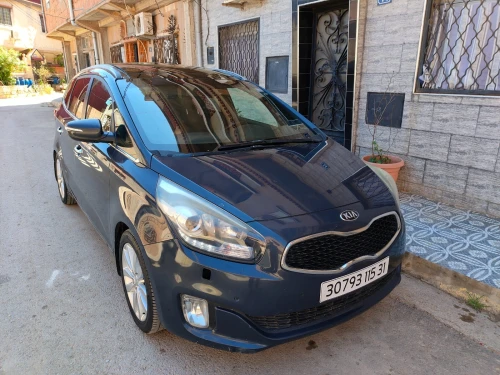 Kia Carens 2015 Premium