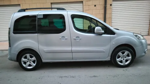 Peugeot Partner 2015 Tepee Allure 