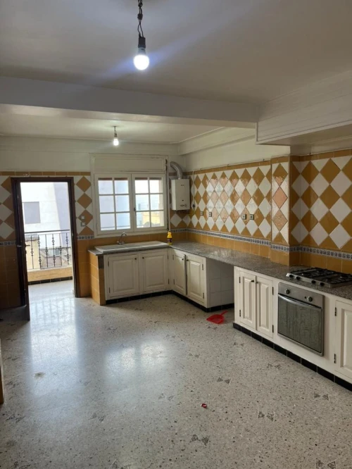 Location Appartement Niveau de villa F5 Alger Dely brahim