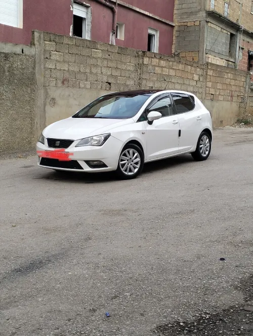 Seat Ibiza 2012 Fully +Toit ouvrant