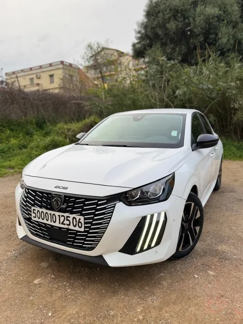 Peugeot 208 2025 Hybrid