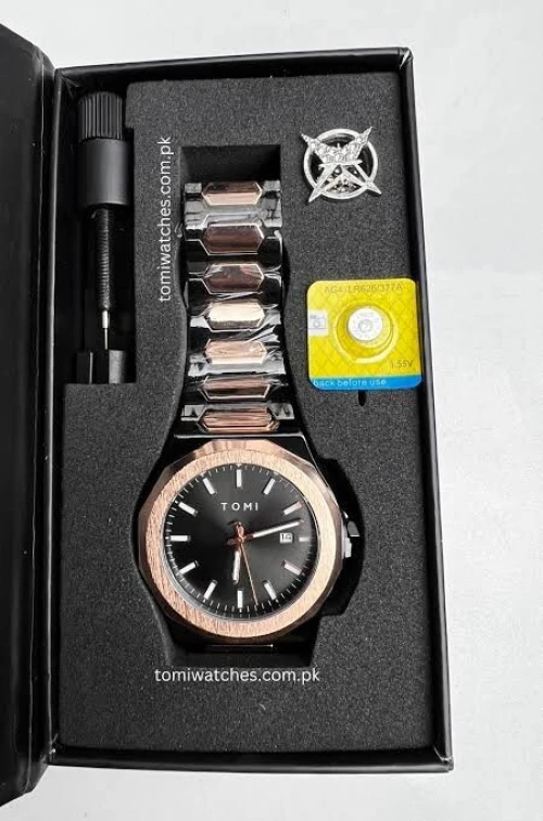 Montre TOMI