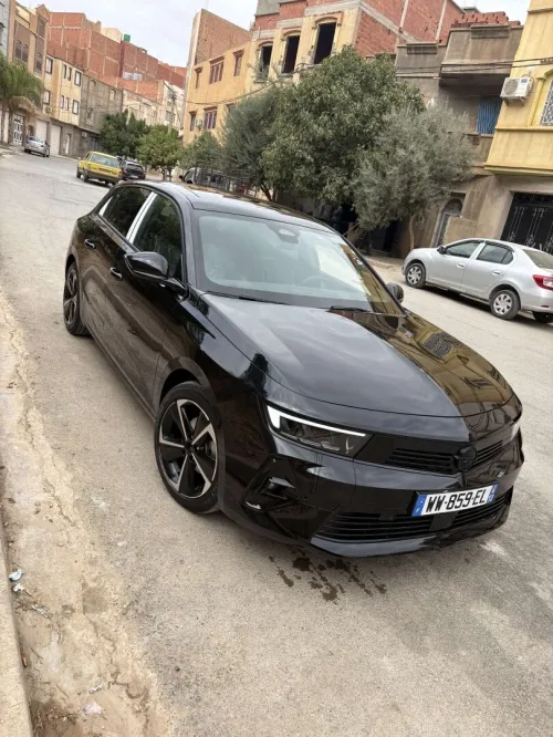 Opel Astra 2025 