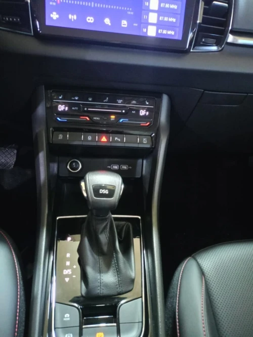 Skoda Karoq 2025 Full option