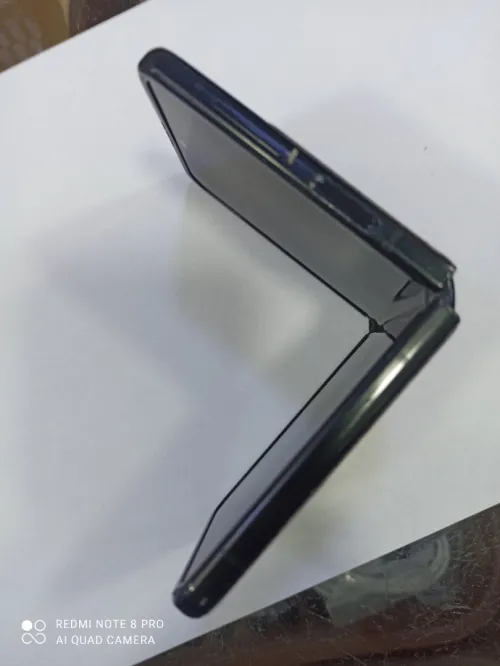 Samsung Galaxy z flip 3 5g