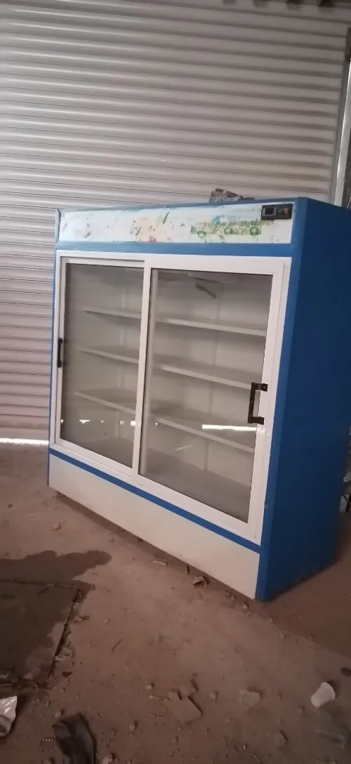 Frigo présentoire 2m