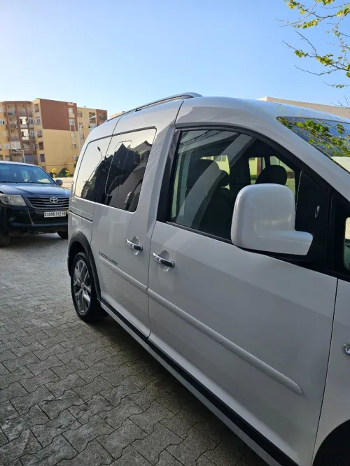 Volkswagen Caddy 2014 Cross