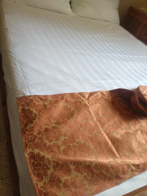 Couette serviettes oreiller serviette drap couvre couettes oreillers (premium)  منشفة غطاء وسادة