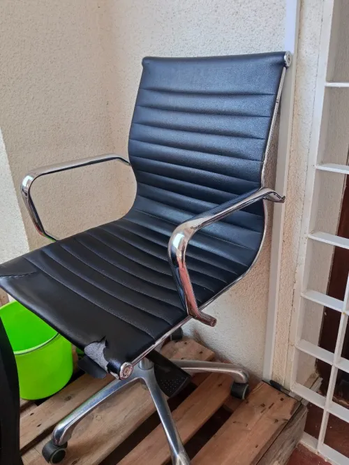 3 chaises de bureau occasion