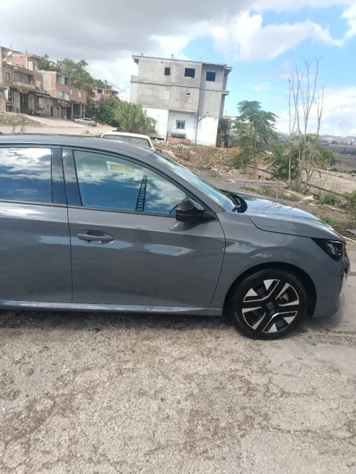 Peugeot 208 2024 Allure Pack