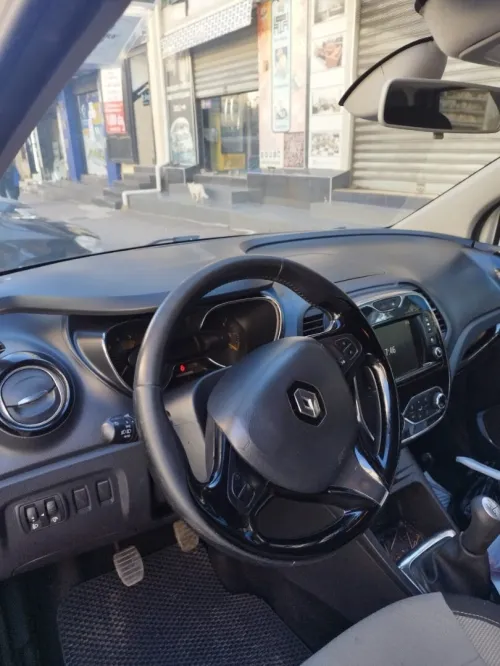 Renault Captur 2015 Mountain