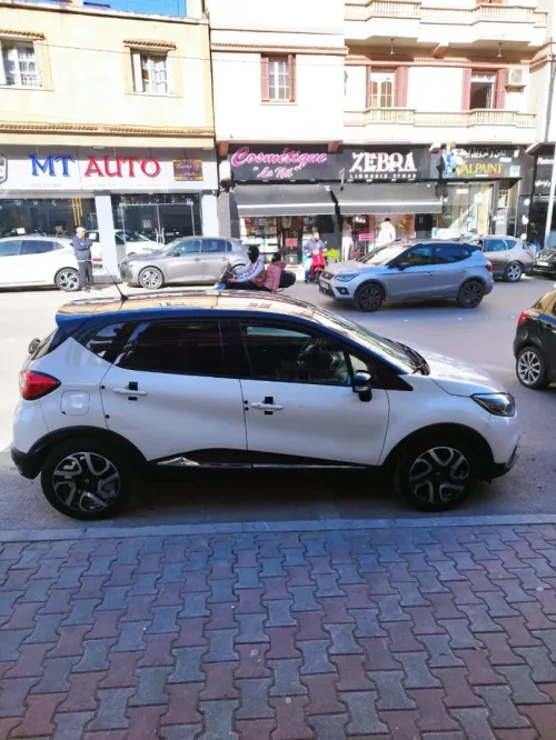 Renault Captur 2015 Mountain