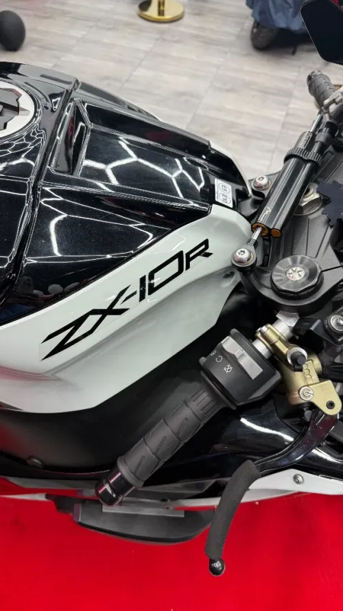 KAWASAKI Zx10r 2023