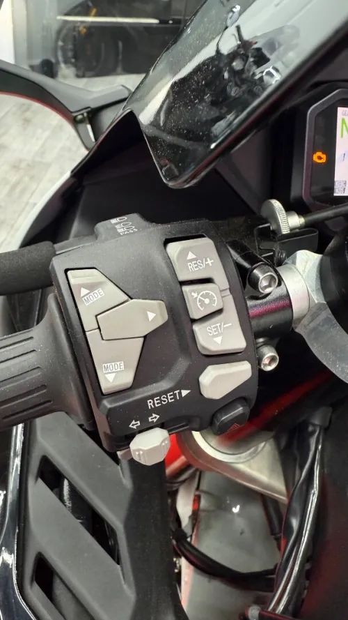 KAWASAKI Zx10r 2023