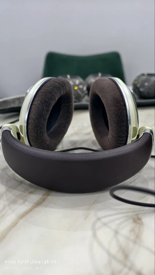Sennheiser
